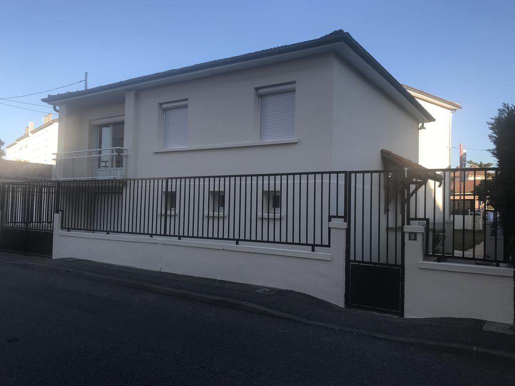 Gite Le Logis Dauphinois Roussillon  Exterior foto